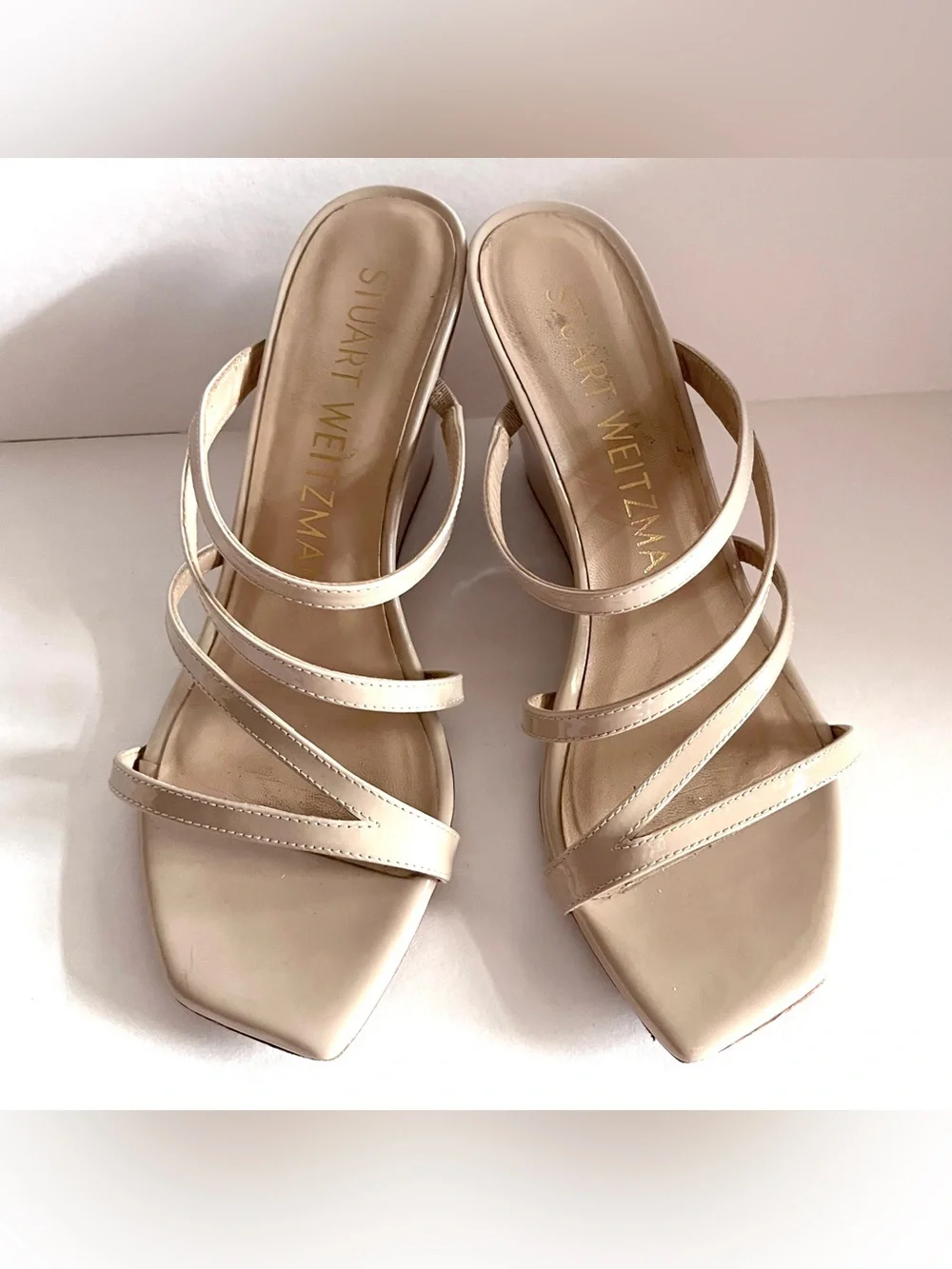 Stuart Weitzman Patent Leather
Strapeze Wedge Sandals 7 Minimalist Quiet Luxury - Picture 7 of 11